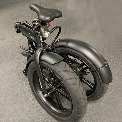 Qualisports Beluga - Fat Tire Folding E-Bike with Hub Motor - Top Speed 20mph - 500W